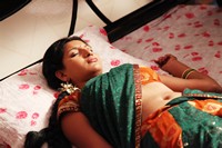 Full Guarantee Movie Spicy Photos
